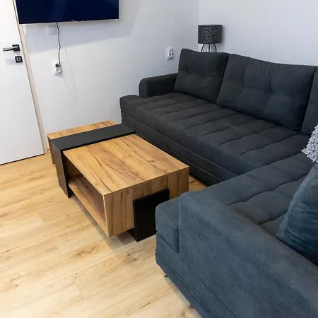 Lejla 2 Apartment